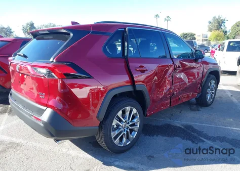 2025 Toyota Rav4 Xle Premium z USA, uszkodzony, nr VIN JTMA1RFV2SD120287